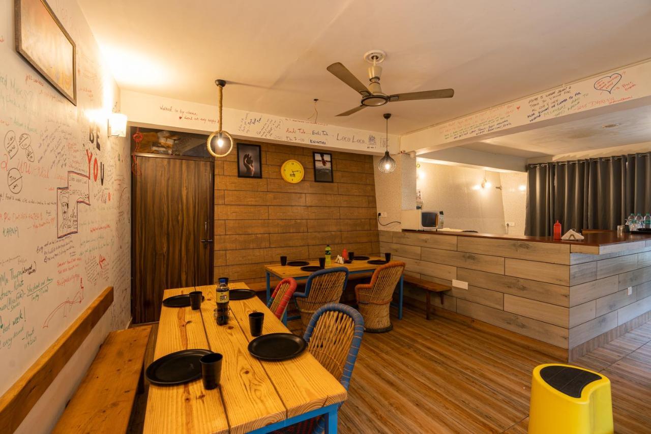 The Hosteller Mussoorie By The Streamside, Kempty Ngoại thất bức ảnh