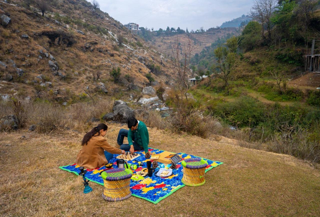 The Hosteller Mussoorie By The Streamside, Kempty Ngoại thất bức ảnh
