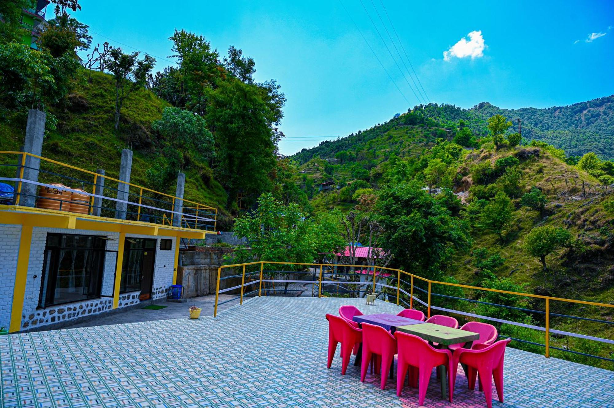 The Hosteller Mussoorie By The Streamside, Kempty Ngoại thất bức ảnh